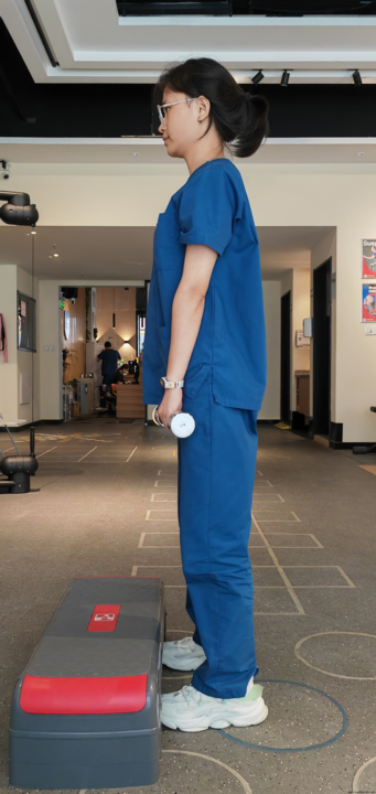 布骨,蹲起 布骨,蹲起