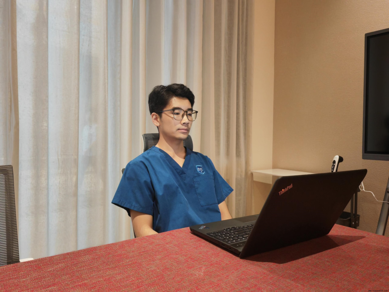 ���ǣ���׵�����Ӳ����